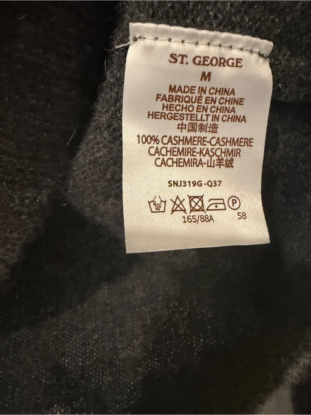 Brandy Melville 200% cashmere